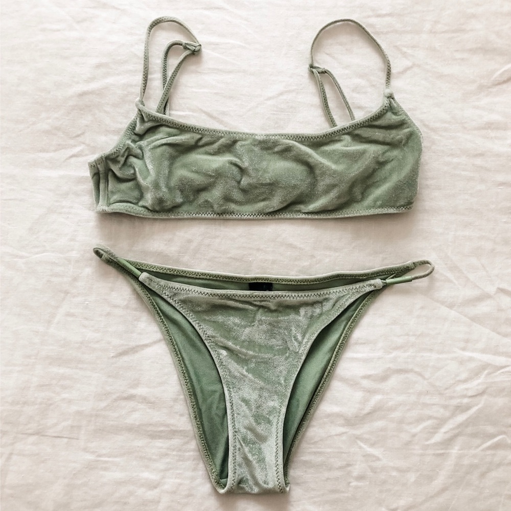 Triangle green velvet bikin